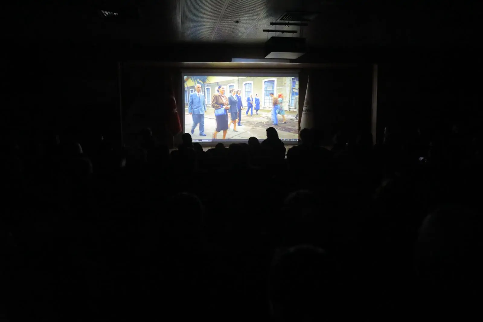 KADINLARIN YEREL YÖNETİMDEKİ MÜCADELESİ “LEYLA HANIM” FİLMİYLE ANILDI galeri görseli